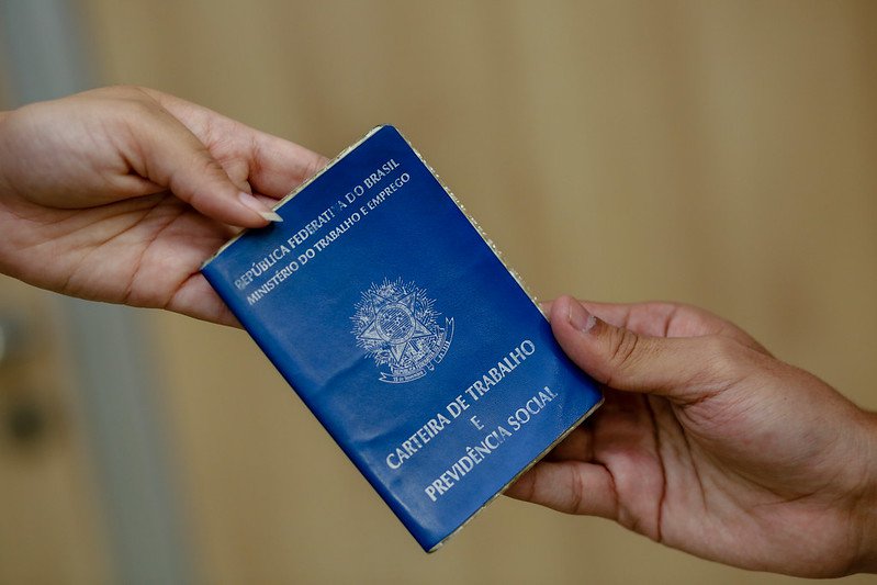Sine Manaus oferta 152 vagas de emprego nesta segunda-feira, 24/7